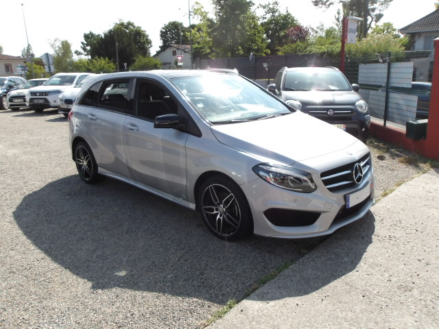 MERCEDES CLASSE B GRIS CLAIR