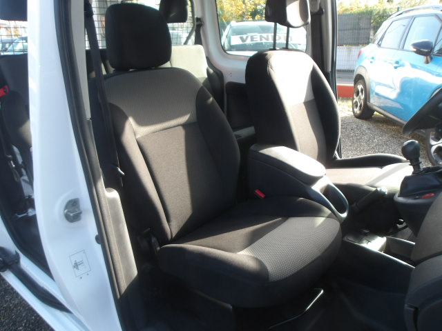 RENAULT KANGOO EXPRESS Blanc