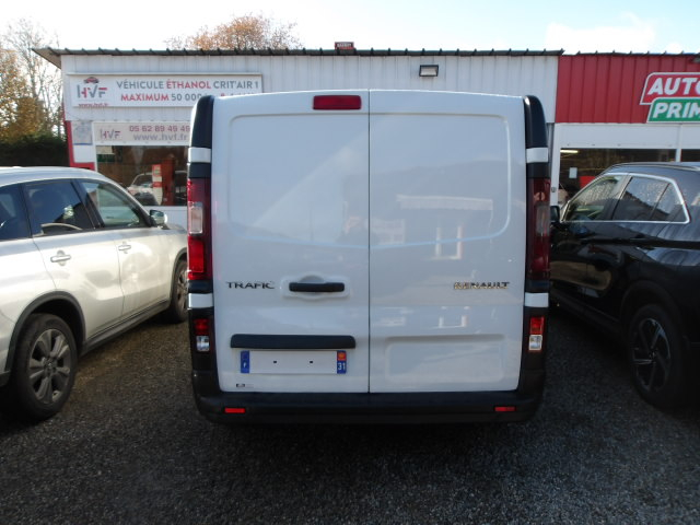 RENAULT TRAFIC FOURGON Blanc