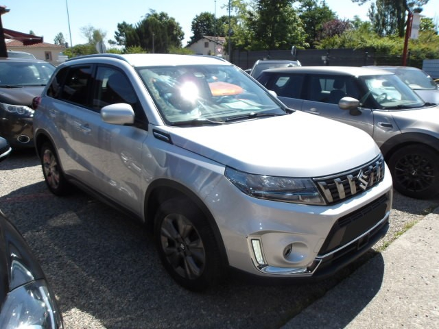 SUZUKI VITARA GRISE