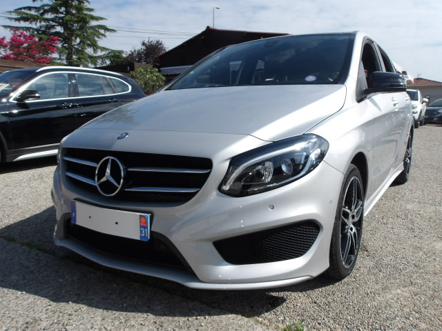 MERCEDES CLASSE B GRIS CLAIR