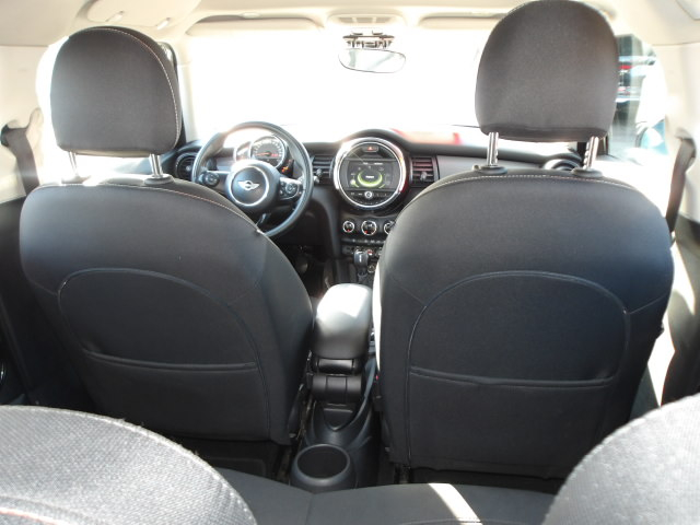 MINI HATCH 5 PORTES Vert