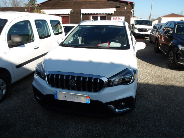 SUZUKI S-CROSS Blanc