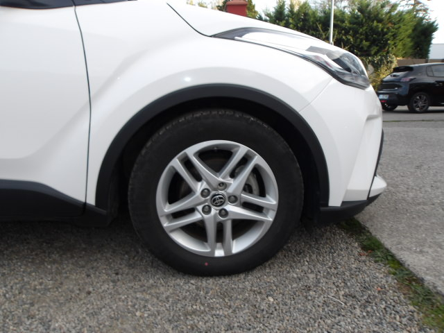 TOYOTA C-HR HYBRIDE MY20 Blanc