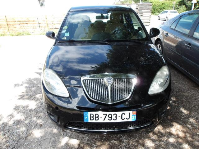 LANCIA YPSILON Noir