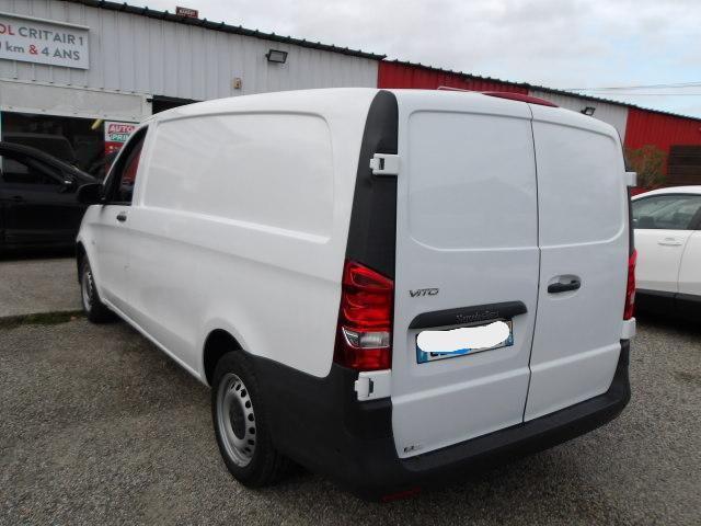 MERCEDES VITO FOURGON Blanc